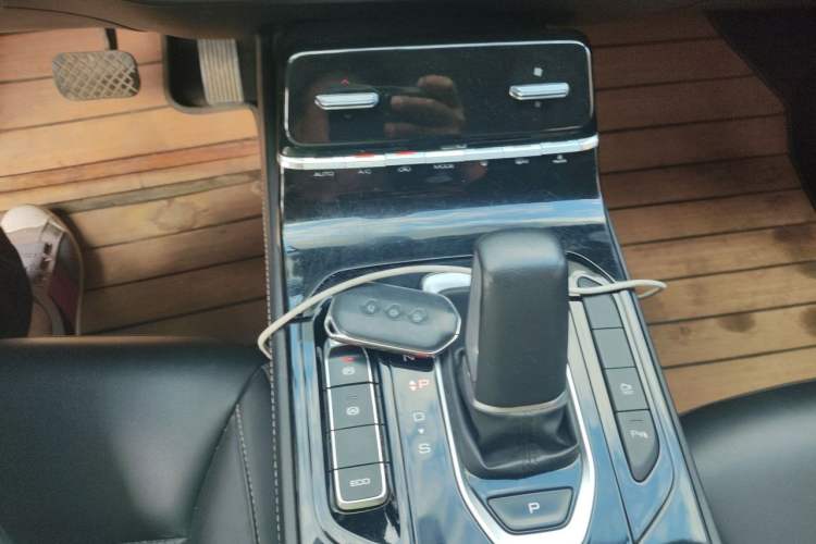 Used Wuling Victory 2020 1.5T CVT Flagship Edition Gear Lever