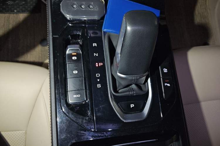 Used Wuling Victory 2020 1.5T CVT Flagship Edition Gear Lever