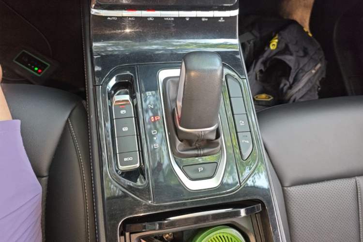 Used Wuling Victory 2020 1.5T CVT Flagship Edition Gear Lever