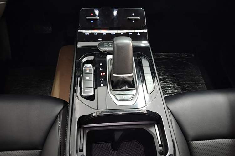 Used Wuling Victory 2020 1.5T CVT Flagship Edition Gear Lever