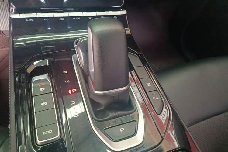 Used Wuling Victory 2020 1.5T CVT Flagship Edition Gear Lever