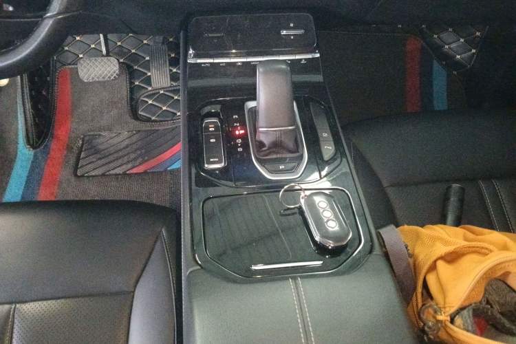 Used Wuling Victory 2020 1.5T CVT Flagship Edition Gear Lever