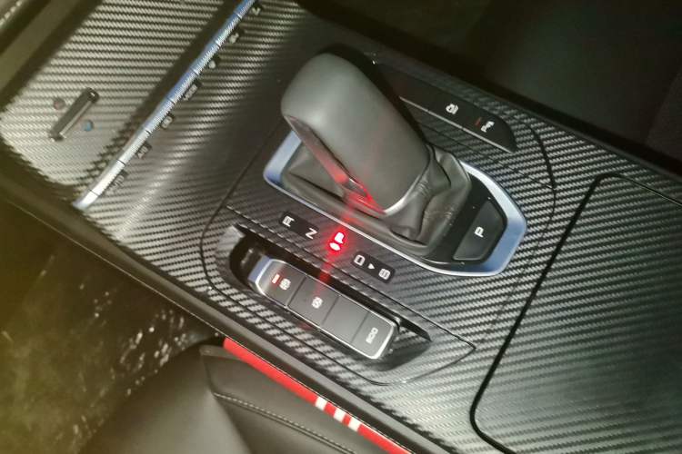 Used Wuling Victory 2020 1.5T CVT Flagship Edition Gear Lever