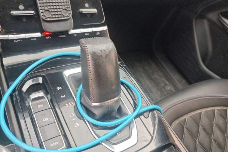 Used Wuling Victory 2020 1.5T CVT Flagship Edition Gear Lever