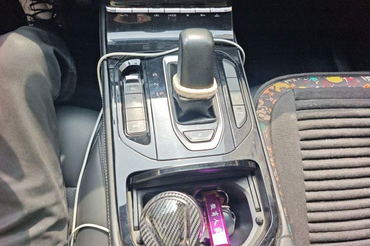 Used Wuling Victory 2020 1.5T CVT Flagship Edition Gear Lever