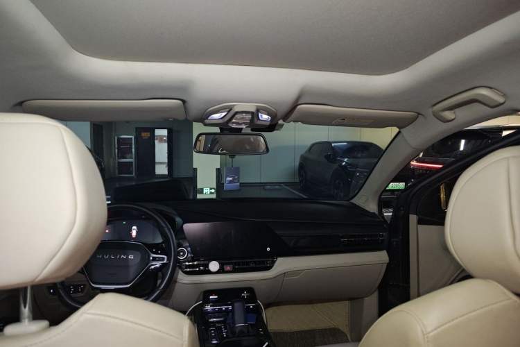 Used Wuling Victory 2020 1.5T CVT Flagship Edition Headliner