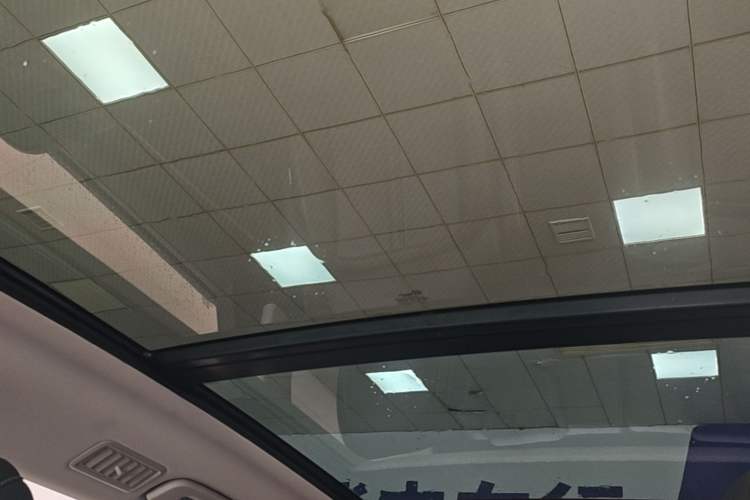 Used Wuling Victory 2020 1.5T CVT Flagship Edition Headliner