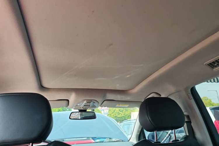 Used Wuling Victory 2020 1.5T CVT Flagship Edition Headliner