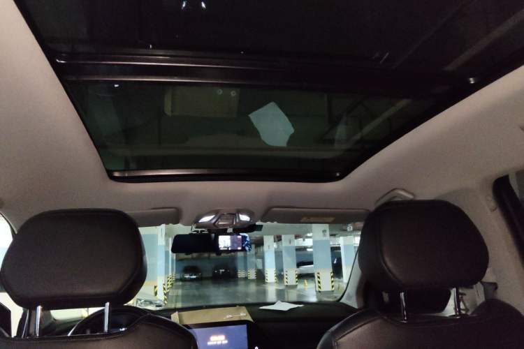 Used Wuling Victory 2020 1.5T CVT Flagship Edition Headliner
