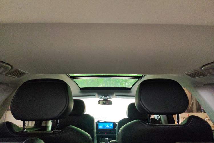 Used Wuling Victory 2020 1.5T CVT Flagship Edition Headliner