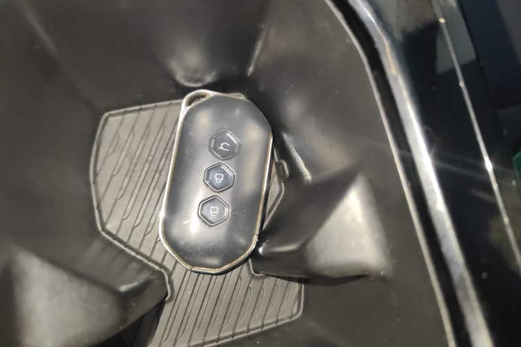 Used Wuling Victory 2020 1.5T CVT Luxury Model Interior 1