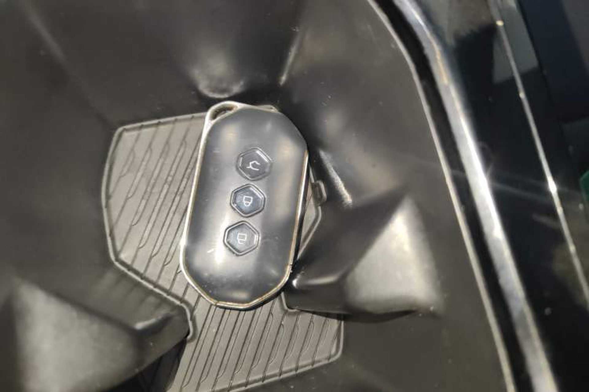 Used Wuling Victory 2020 1.5T CVT Luxury Model Interior 1