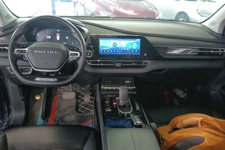 Used Wuling Victory 2020 1.5T CVT Flagship Edition Interior 2