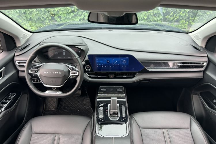 Used Wuling Victory 2020 1.5T CVT Flagship Edition Interior 2