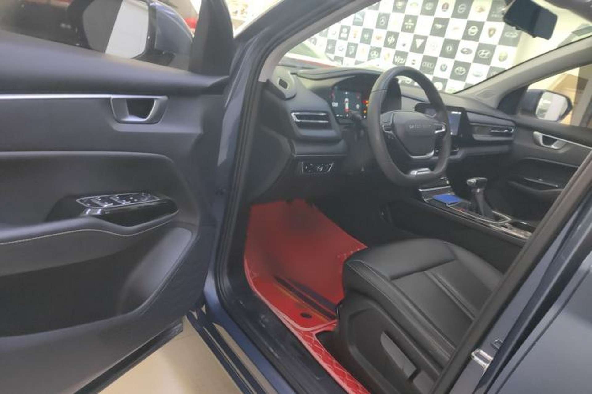 Used Wuling Victory 2020 1.5T CVT Luxury Model Interior 3
