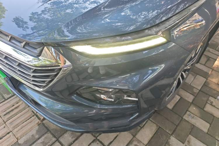 Used Wuling Victory 2020 1.5T CVT Flagship Edition Left Front Headlight