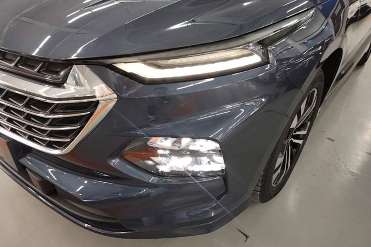 Used Wuling Victory 2020 1.5T CVT Flagship Edition Left Front Headlight