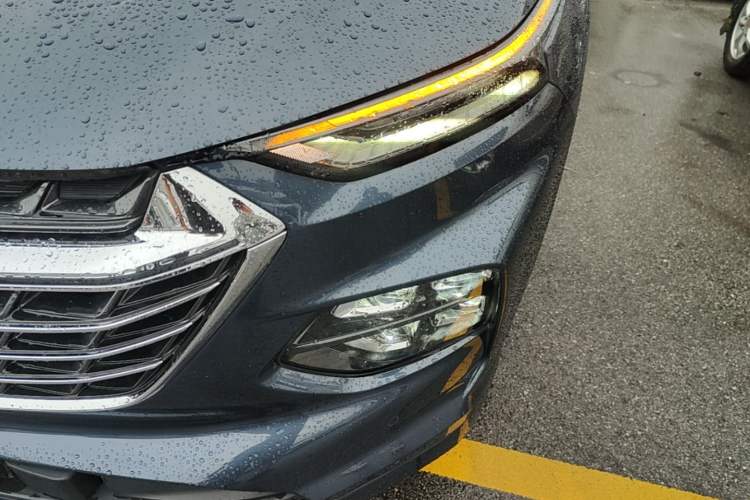 Used Wuling Victory 2020 1.5T CVT Flagship Edition Left Front Headlight