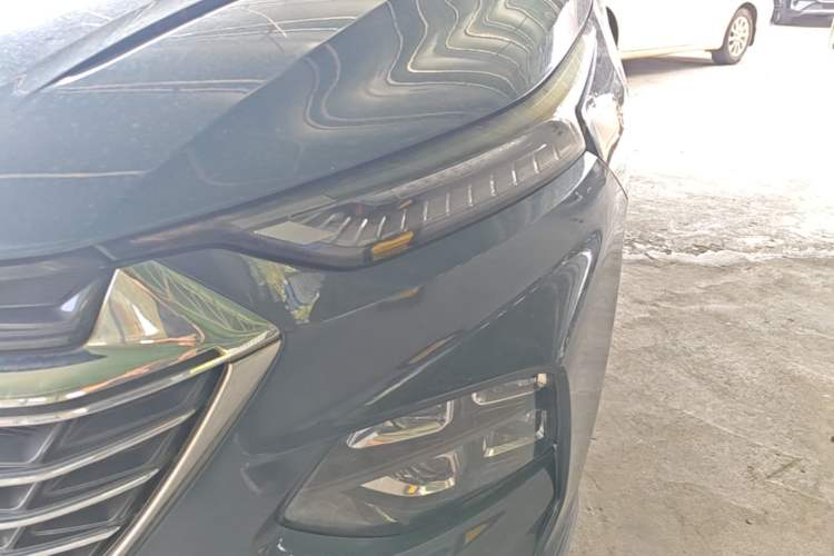 Used Wuling Victory 2020 1.5T CVT Flagship Edition Left Front Headlight