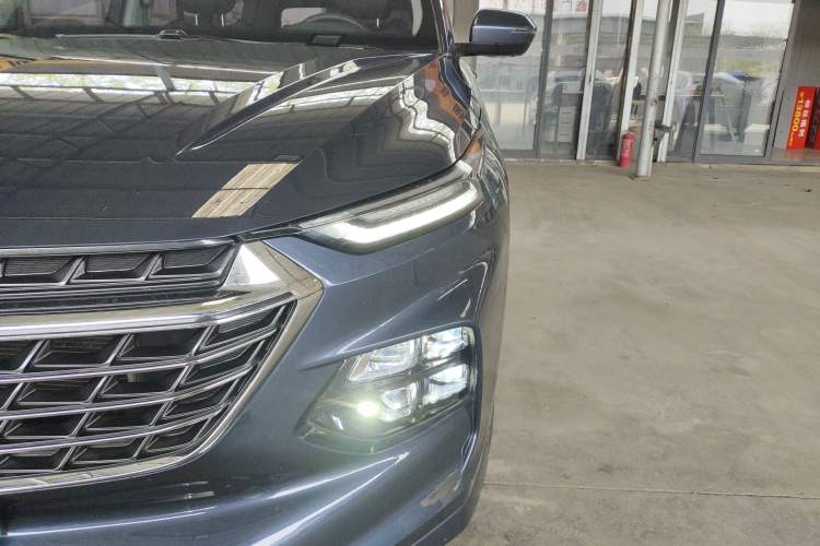 Used Wuling Victory 2020 1.5T CVT Luxury Model Left Front Headlight