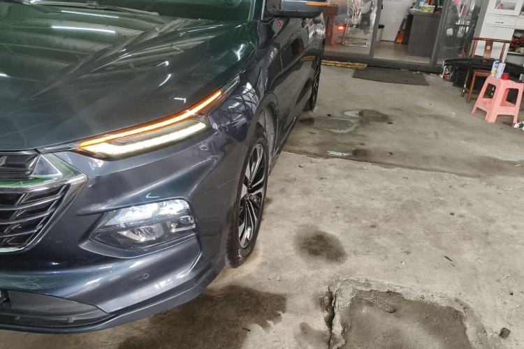 Used Wuling Victory 2020 1.5T CVT Flagship Edition Left Front Headlight