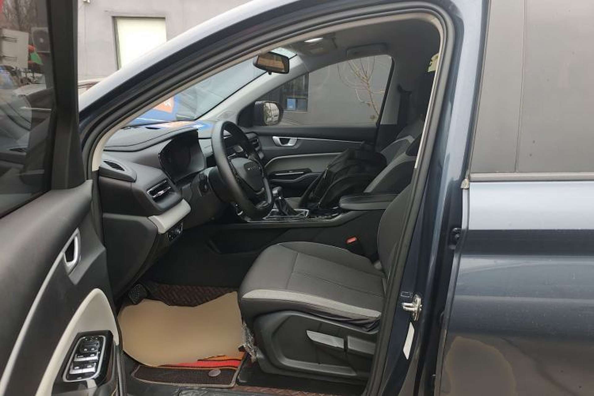 Used Wuling Victory 2020 1.5T CVT Elite Model Left Front Seat