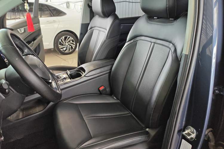 Used Wuling Victory 2020 1.5T CVT Flagship Edition Left Front Seat