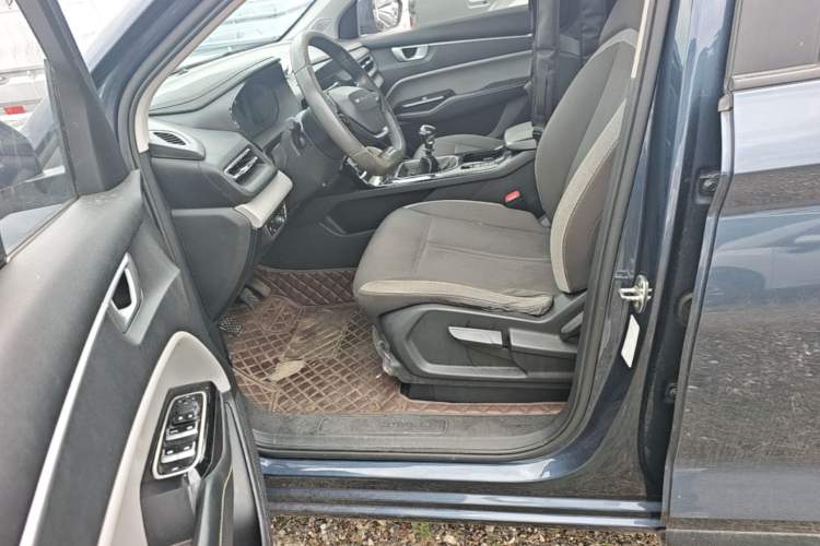 Used Wuling Victory 2020 1.5T Manual Elite Edition Left Front Seat