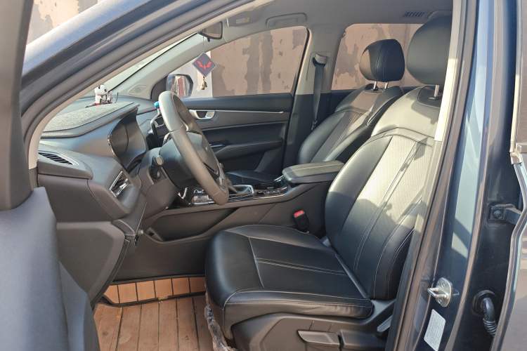 Used Wuling Victory 2020 1.5T CVT Luxury Model Left Front Seat