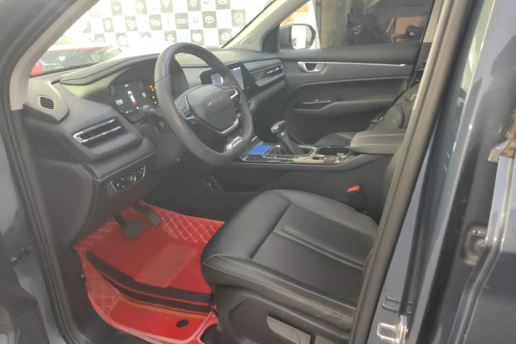 Used Wuling Victory 2020 1.5T CVT Luxury Model Left Front Seat