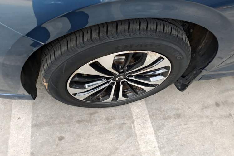 Used Wuling Victory 2020 1.5T CVT Flagship Edition Left Front Wheel Hub