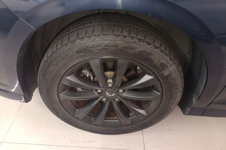Used Wuling Victory 2020 1.5T CVT Luxury Model Left Front Wheel Hub