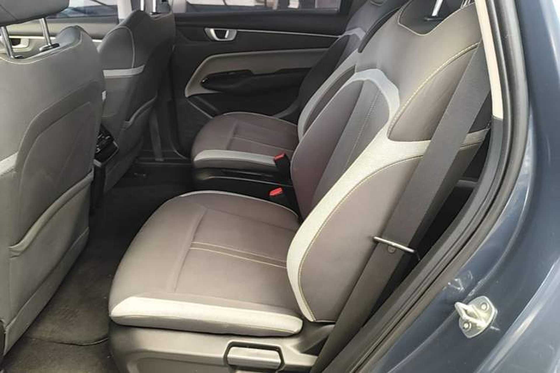 Used Wuling Victory 2020 1.5T CVT Elite Model Left Rear Seat
