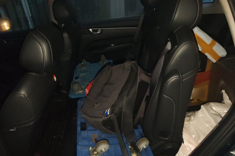 Used Wuling Victory 2020 1.5T CVT Flagship Edition Left Rear Seat
