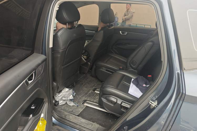 Used Wuling Victory 2020 1.5T CVT Flagship Edition Left Rear Seat