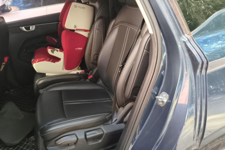 Used Wuling Victory 2020 1.5T CVT Flagship Edition Left Rear Seat
