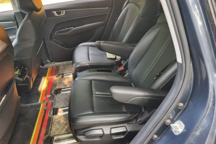 Used Wuling Victory 2020 1.5T CVT Flagship Edition Left Rear Seat