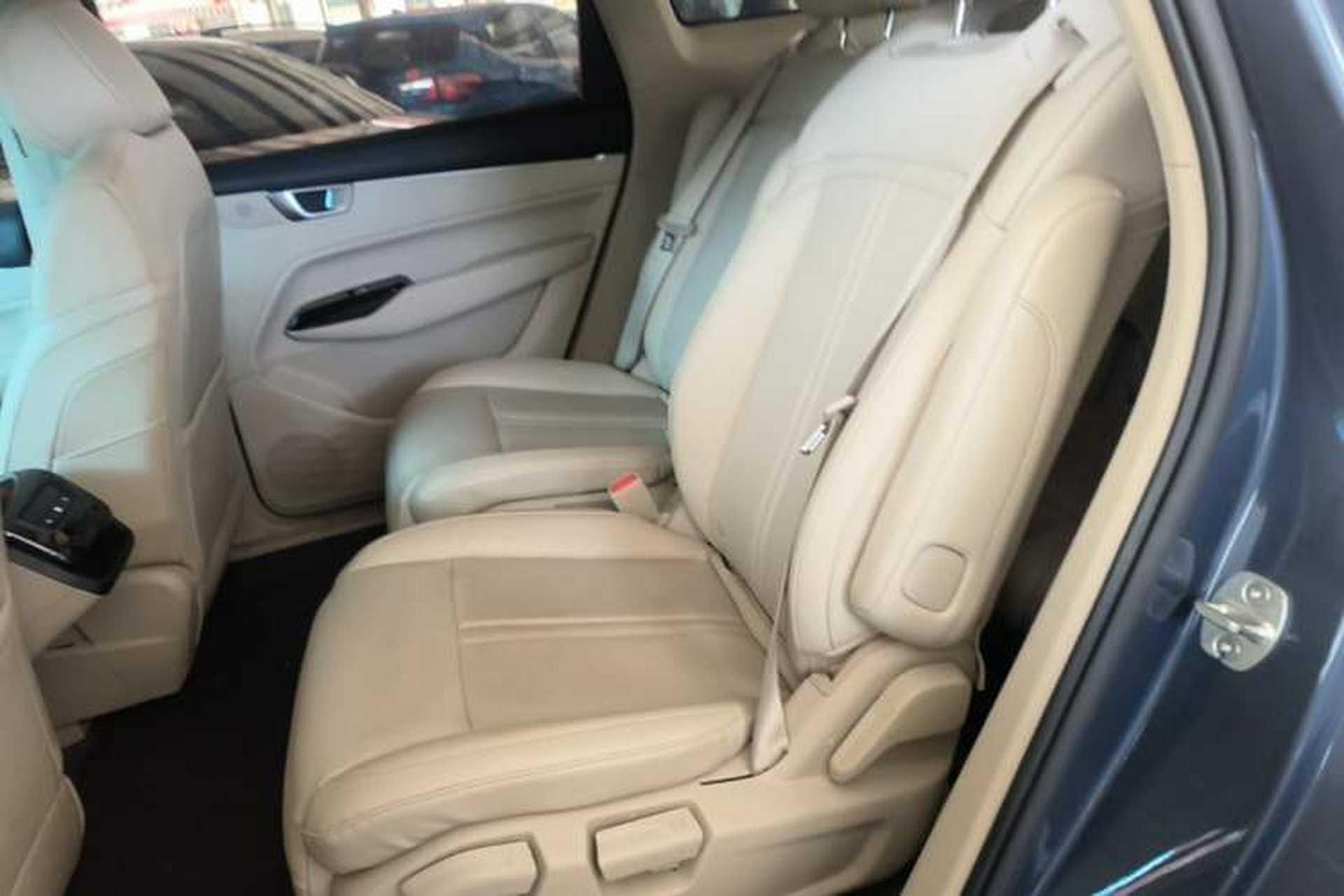 Used Wuling Victory 2020 1.5T CVT Flagship Edition Left Rear Seat