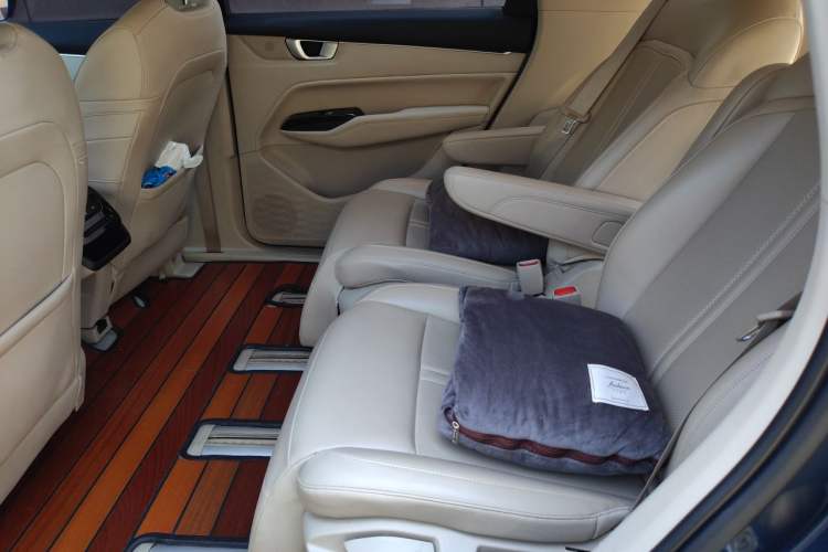 Used Wuling Victory 2020 1.5T CVT Flagship Edition Left Rear Seat