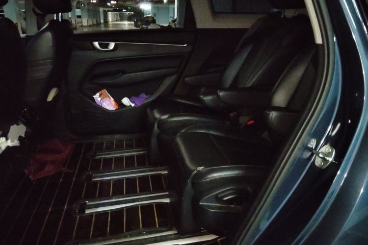 Used Wuling Victory 2020 1.5T CVT Flagship Edition Left Rear Seat