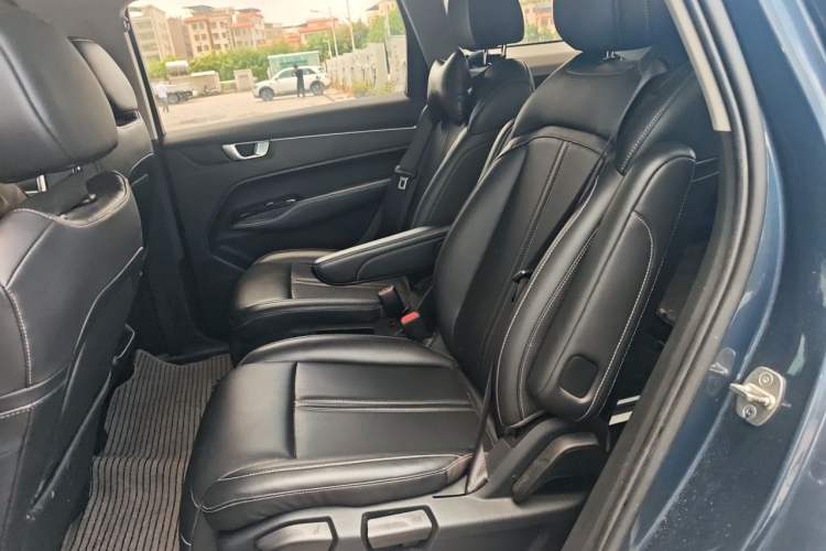 Used Wuling Victory 2020 1.5T CVT Flagship Edition Left Rear Seat