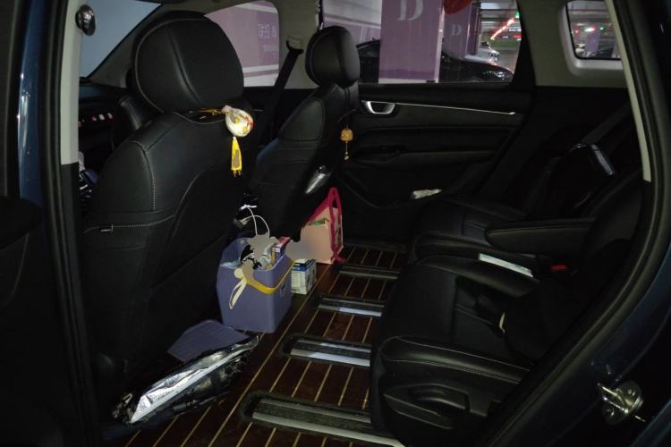 Used Wuling Victory 2020 1.5T CVT Flagship Edition Left Rear Seat