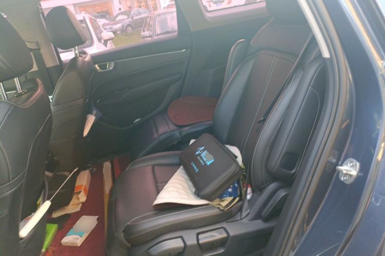 Used Wuling Victory 2020 1.5T CVT Flagship Edition Left Rear Seat