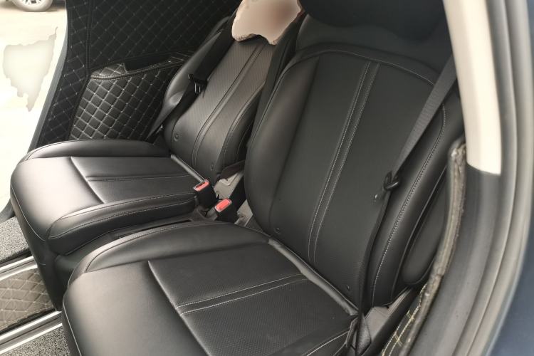 Used Wuling Victory 2020 1.5T CVT Flagship Edition Left Rear Seat