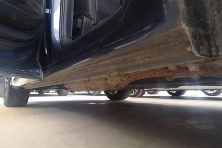 Used Wuling Victory 2020 1.5T CVT Luxury Model Left Side Sill