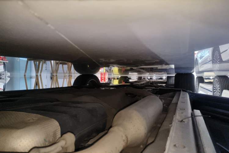 Used Wuling Victory 2020 1.5T CVT Flagship First-Class Model Left Side Sill