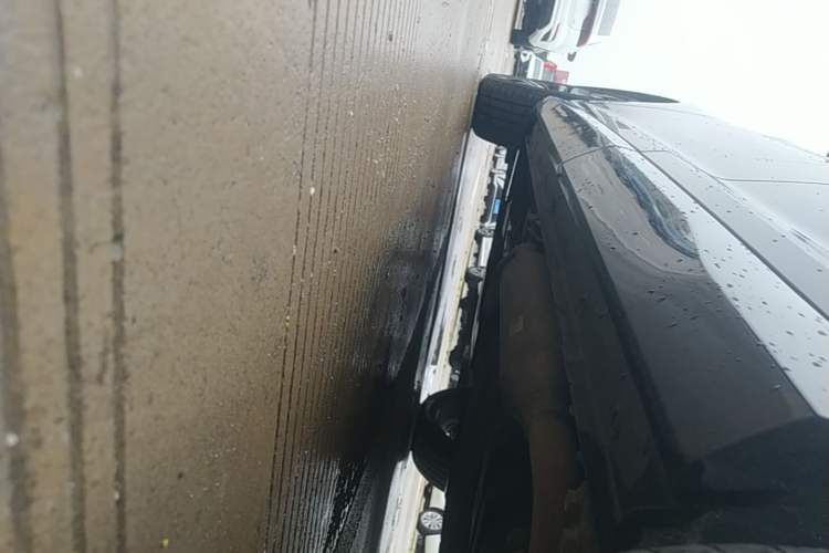 Used Wuling Victory 2020 1.5T CVT Flagship Edition Left Side Sill