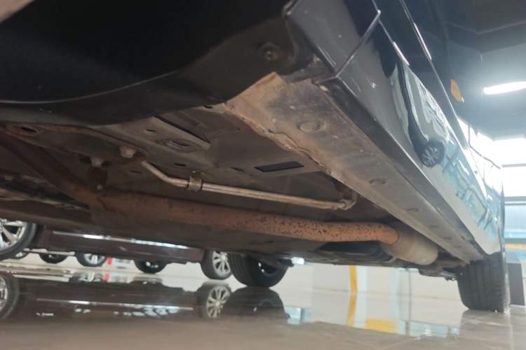 Used Wuling Victory 2020 1.5T CVT Flagship Edition Left Side Sill