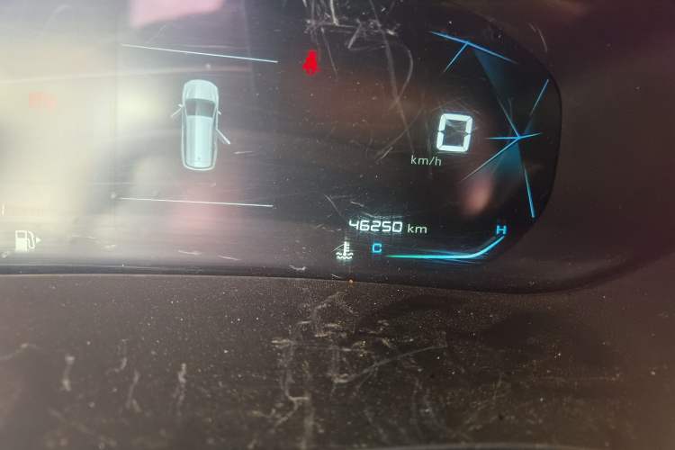 Used Wuling Victory 2020 1.5T Manual Elite Edition Odometer Close Up