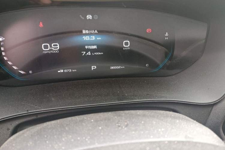 Used Wuling Victory 2020 1.5T CVT Flagship Edition Odometer Close Up
